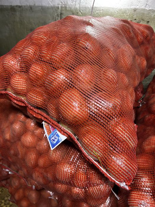 Продам картошку в мешках
