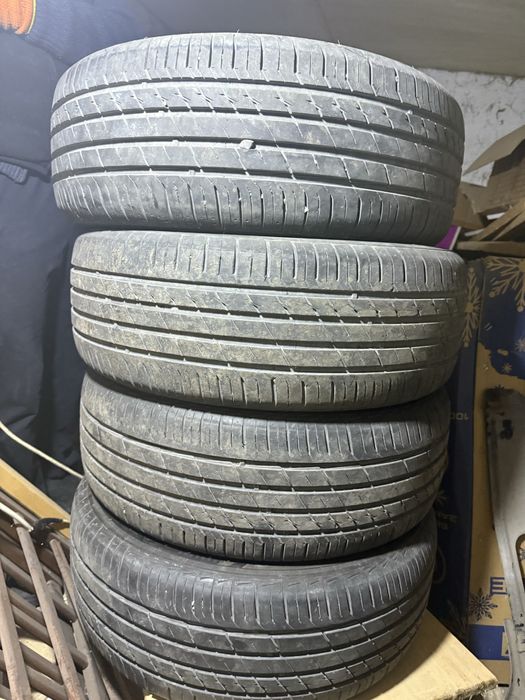 продам летное  шины