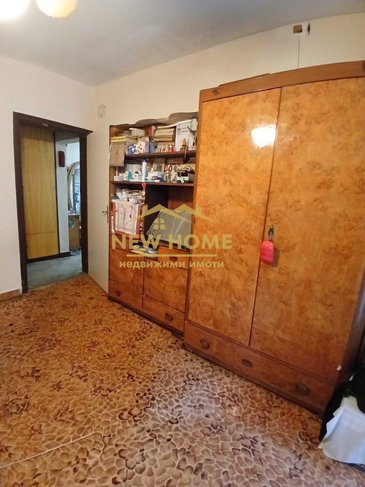 Продава се Тристаен апартамент в Добрич, Автогара - 85 кв.м за 870 €/кв.м - Снимка #7