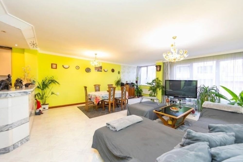 Продава се Тристаен апартамент в София, Гео Милев - 111 кв.м за 4235 €/кв.м - Снимка #1