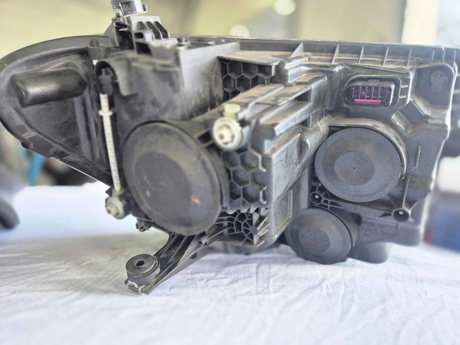 Фарове за VW Crafter