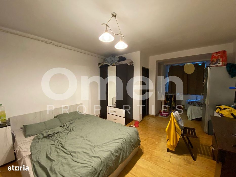 Garsoniera situata la parter inalt, zona Vivo — fotografia 1