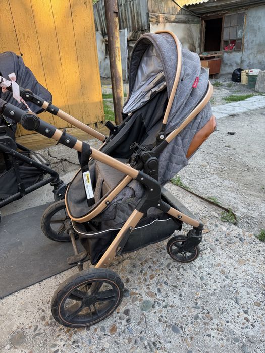 Продам детскую коляску