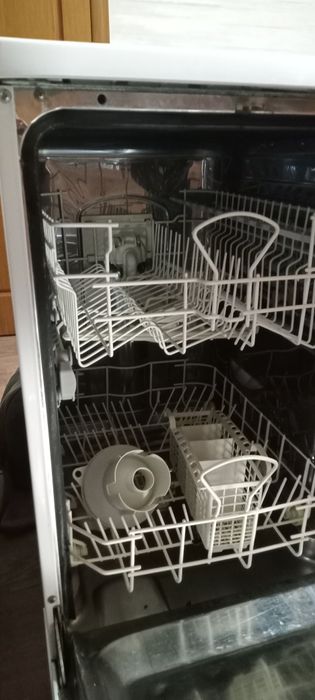 Продам посудомойку