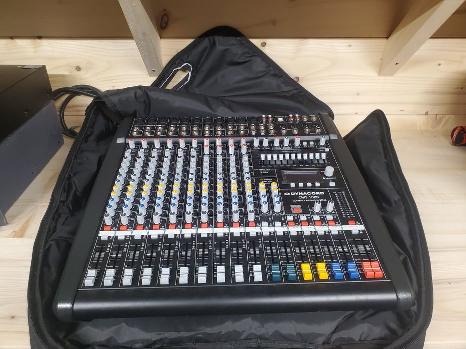 Electro voice mixer dsp lumini dj flight case( labgruppen qsc jbl