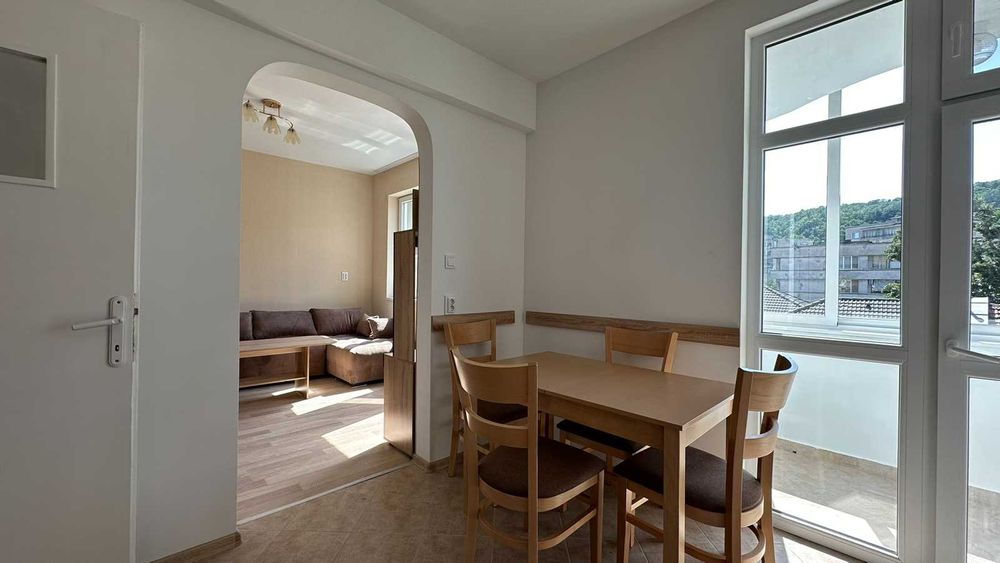 Продава се Едностаен апартамент в Габрово, Център - 50 кв.м за 1326 €/кв.м - Снимка #1