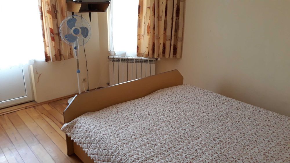 Дава се под наем Къща в Варна, м-т Траката - 750 кв.м за 198.9 € - Снимка #5