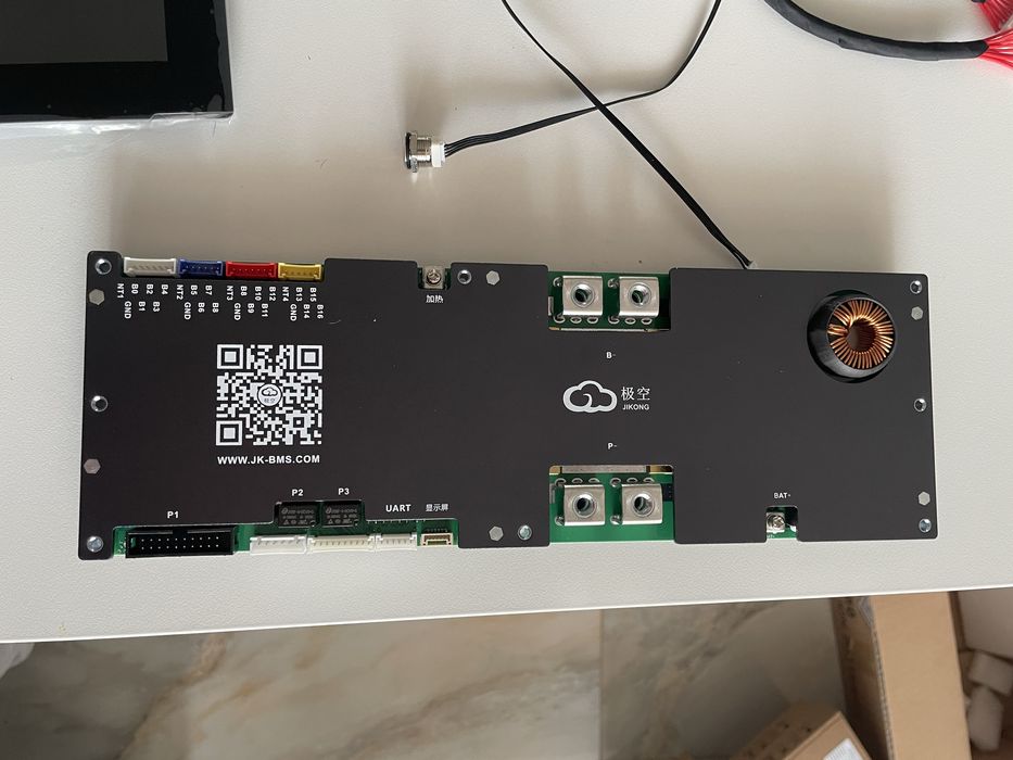 BMS  JK 24-48V 200A PB2A16S20P (baterii LiFePo4)