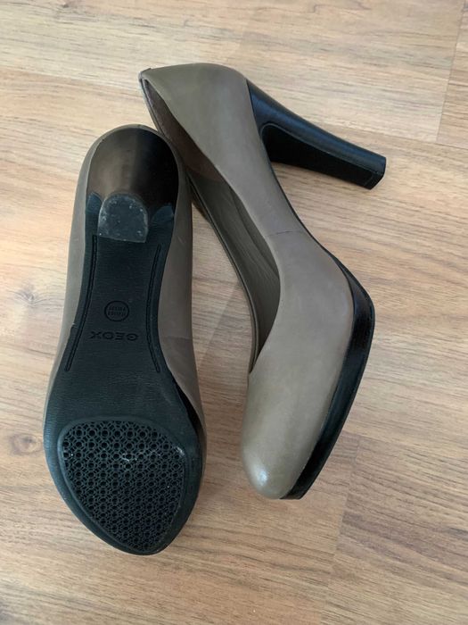 Обувки GEOX размер 38, ток 10см
