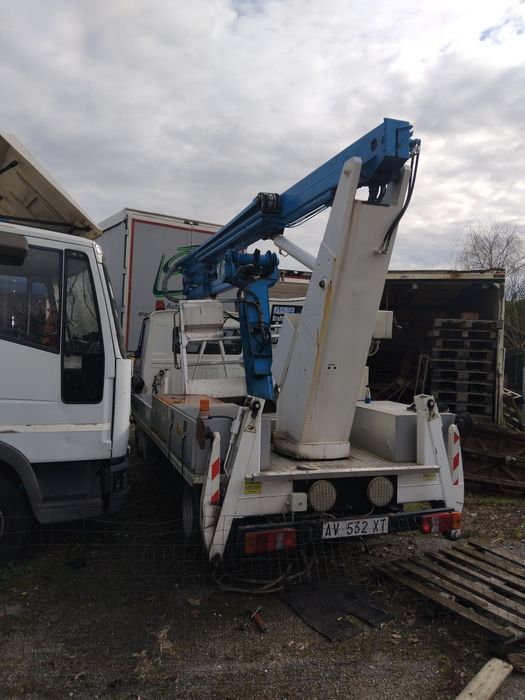 Vând platforma cu nacela