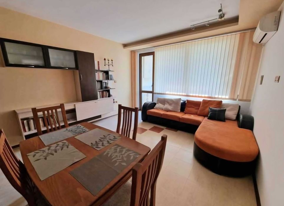 Продава се Тристаен апартамент в Велико Търново, Колю Фичето - 115 кв.м за 752 €/кв.м - Снимка #1