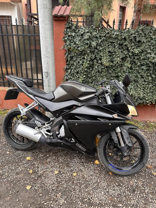 Moto Yamaha yzf r125