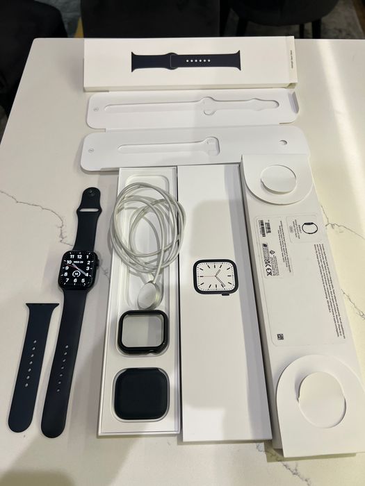 Apple Watch 7 Midnight