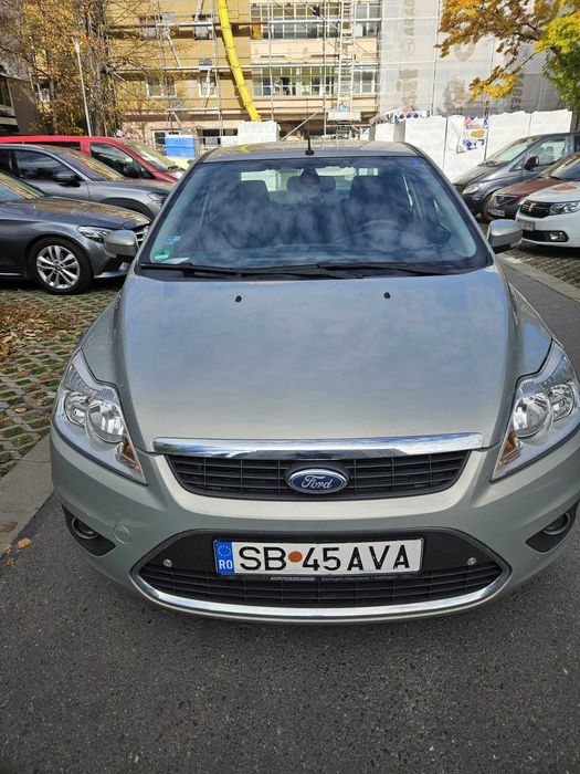 Ford Focus 2 Ghia 2009 2.0 Benzina