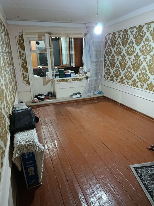 Продается 3/1/4 поселок Улугбек ,набережная