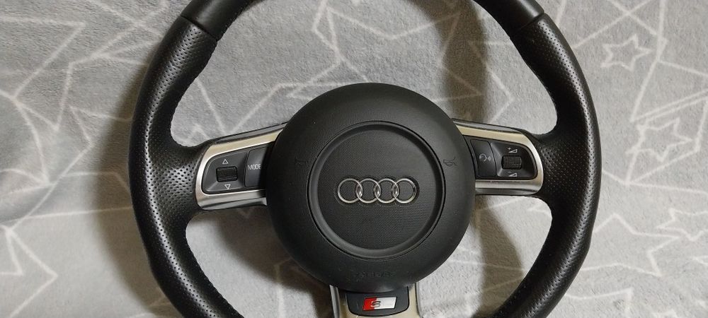 Volan teșit  Audi A3 A4 B8 A4 B8,5, A5, A6 C6, A6 C7