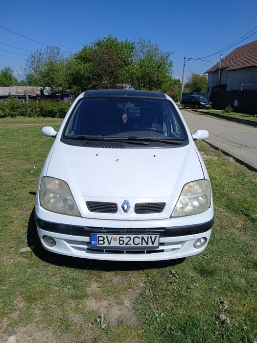 Vând Renault Scenic