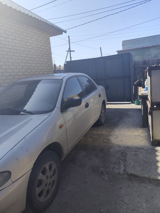 Продам Мазда 323