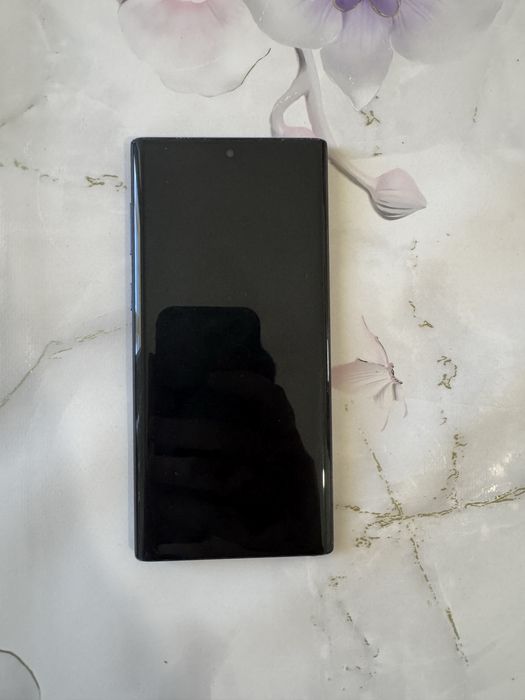 Продам Samsung Note 10