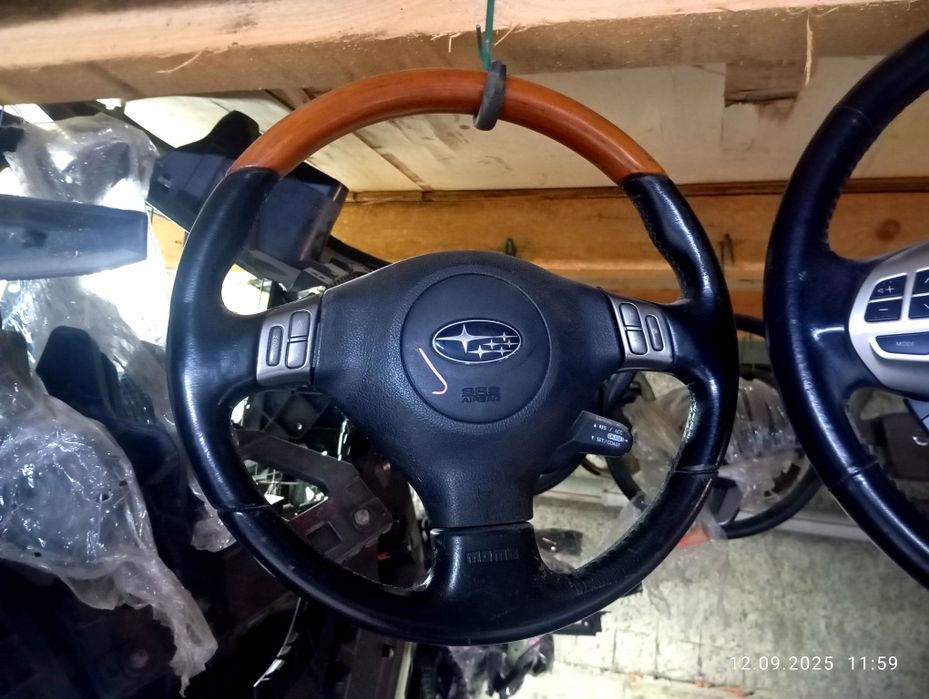 Мультируль Subaru Legacy