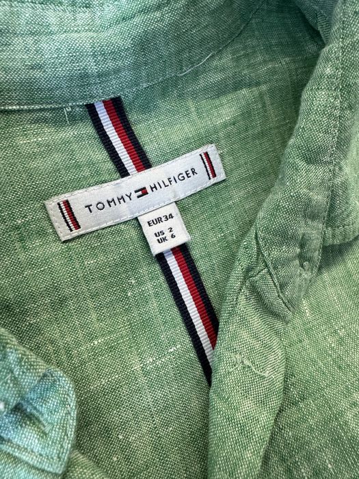 Tommy Hilfiger оригинални нови ризи, размер XS-S