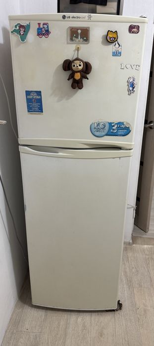 Продается холодильник