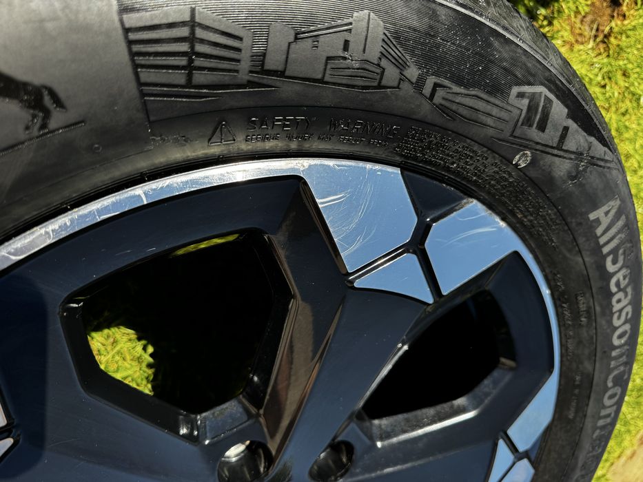 Janta 18" Tagasan black diamond (Original Dacia) + 3 cauciucuri
