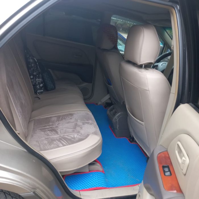 Продаю срочно Lexus RX 300