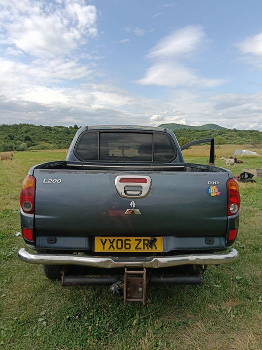 Mitsubishi L200  anu 2008