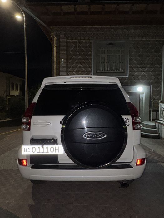 Toyota prado 120. 4 L