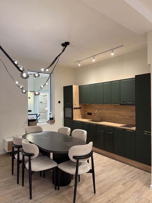 къща в идеалния център на София – ул. Пиротска