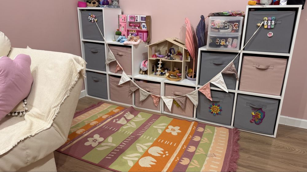 Стеллажи с коробками, 2 шт