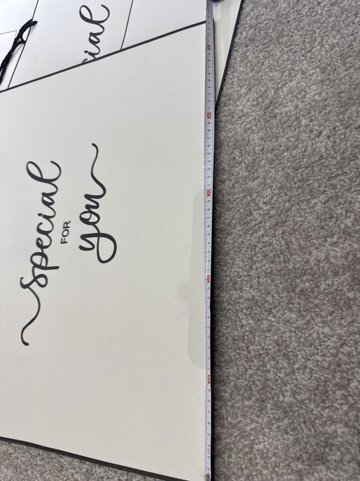 3большие(55*46см)6средние(30*25см)3маленкие(23*17см.)подарочные пакеты