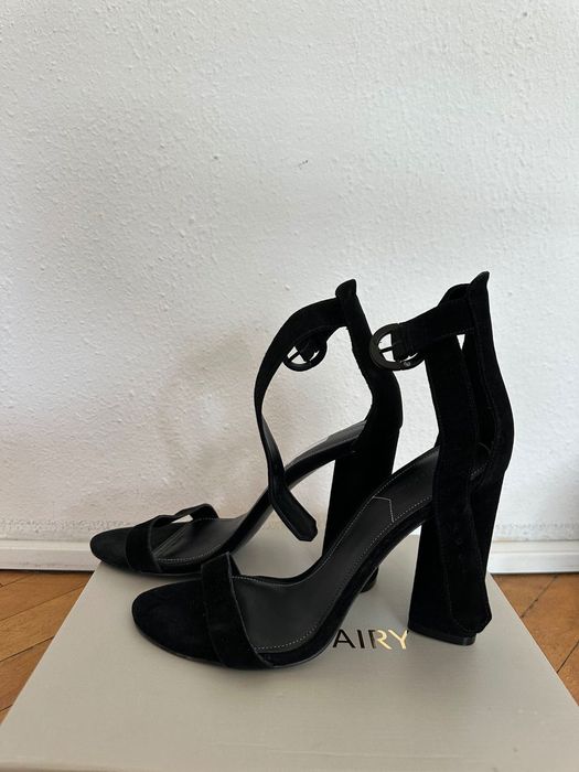 Дамски официални обувки