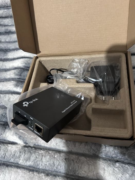 vand TP-Link MC210CS – Media Converter Gigabit | NOU, în cutie