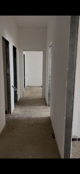 kvartira sotiladi 90 m2 urganch sh