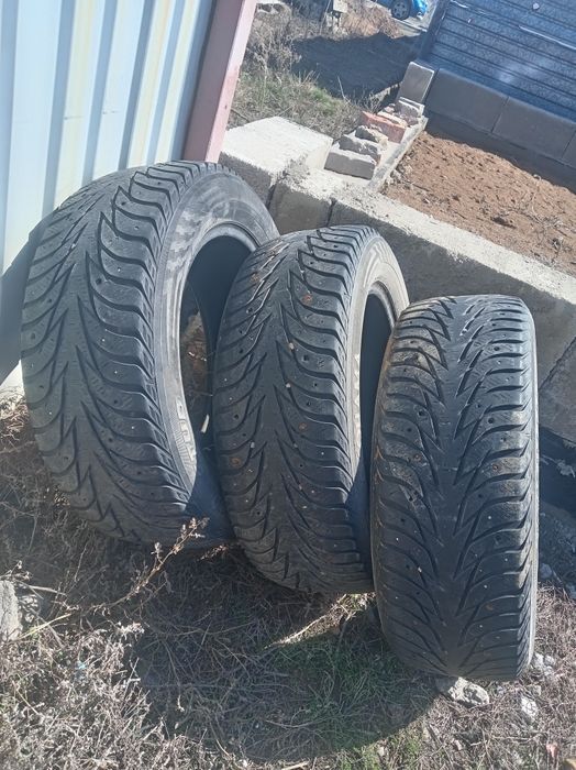 Покрышки yokohama 3 штуки