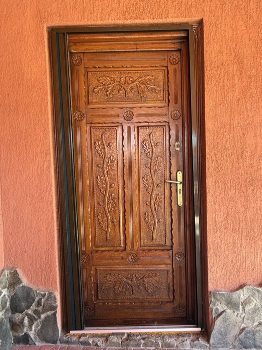 Vand usa de intrare din stejar, lemn masiv