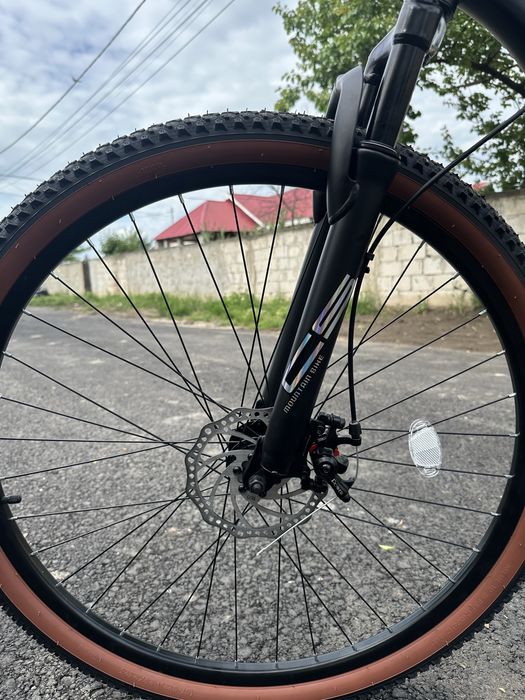 Vând bicicletă MTB de Munte Velors Boost