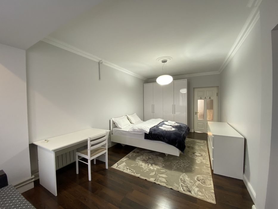 Комфортабельные 3-х комнатные апартаменты в районе Арбата