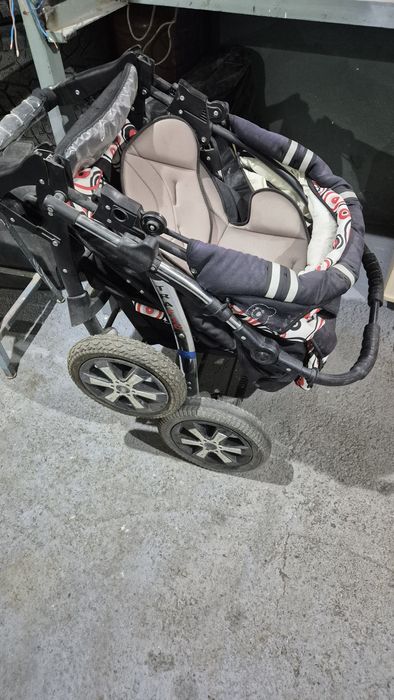 Внедородная коляска