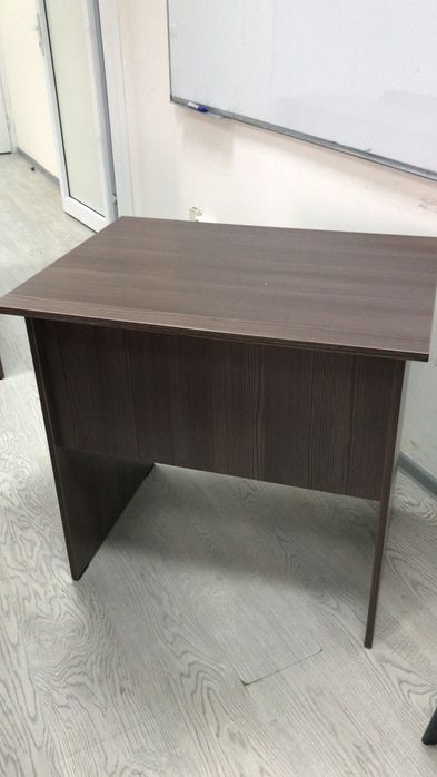 Продается столы офисные