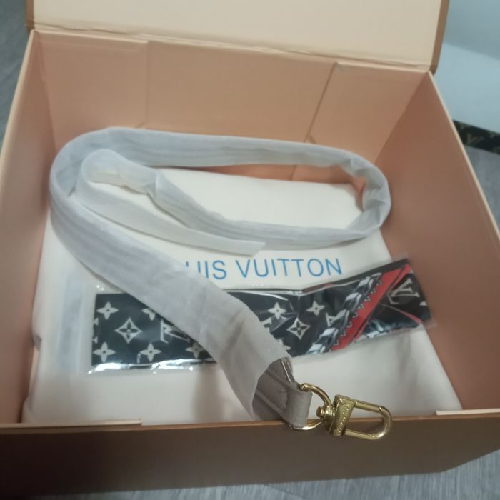 Сумка Louis Vuitton