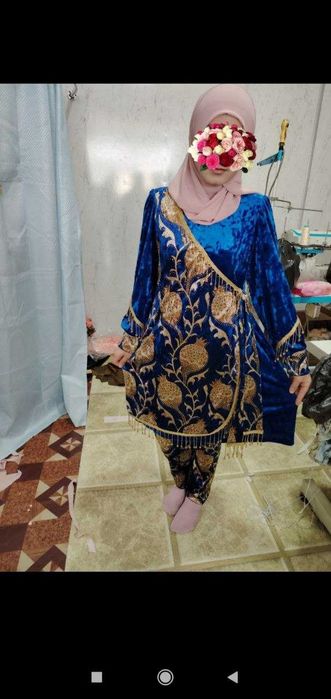 Безакли, тошли аёллар либослари