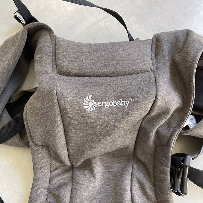 Ergababy embrace эргорюкзак