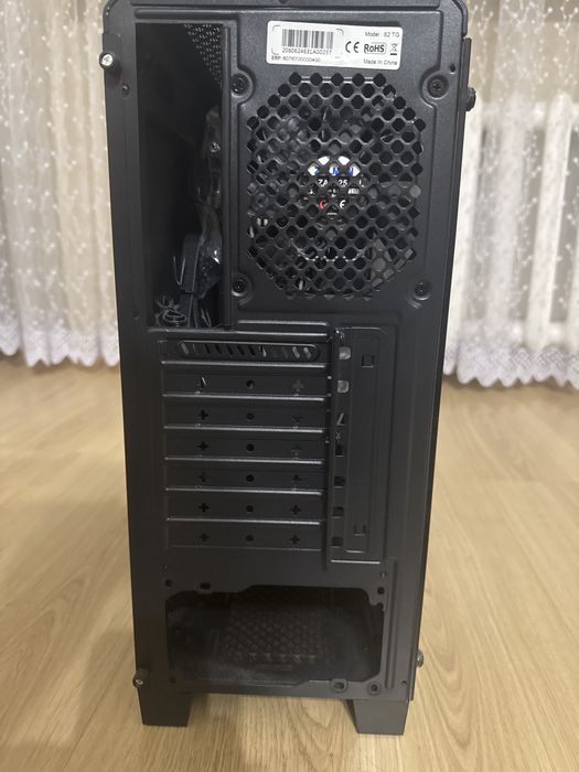 Продам корпус Zalman S2 TG