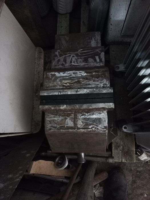 Тиски самодельные металлические