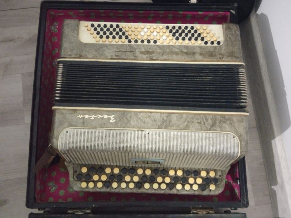 Продам Баян за 70к