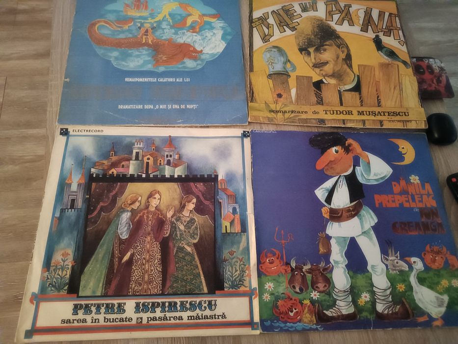 Vând Vinyluri cu povești în limba română