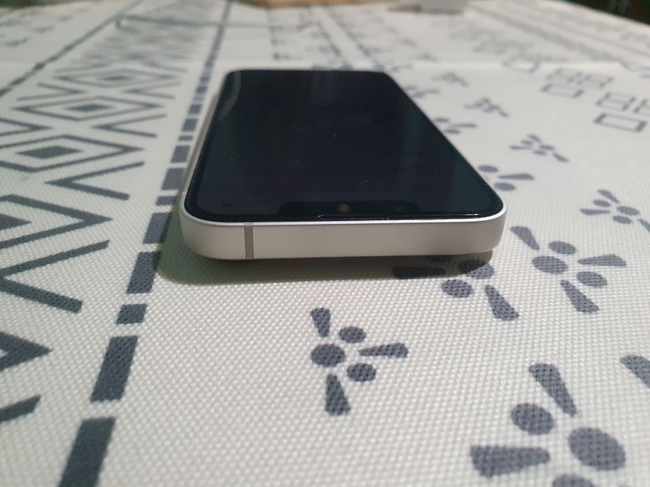 Iphone 13 mini продам